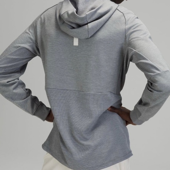 Men's Lululemon Textured Tech Hoodie Size S Rhino Grey Pullover - Picture 2 of 10